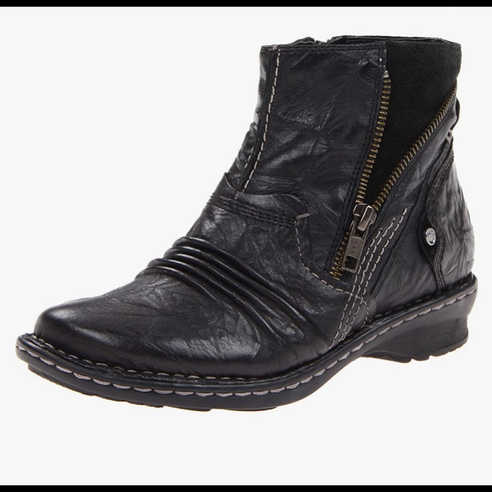 Earth Women's Poplar Ankle Boots